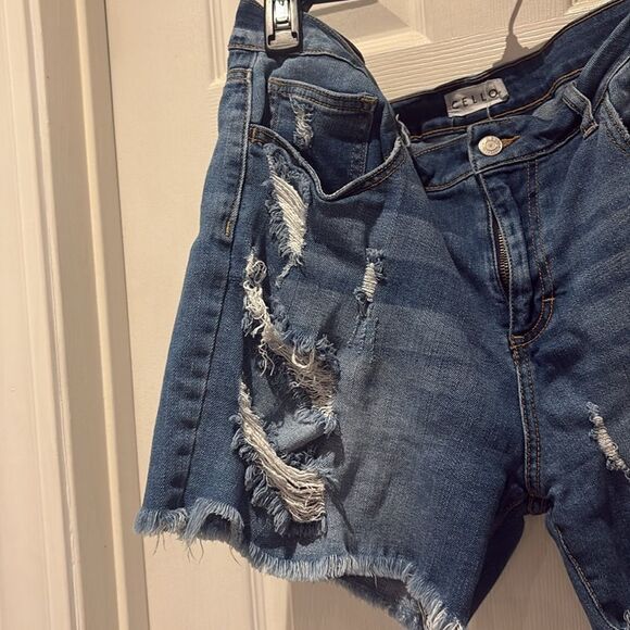 Cello Blue Distressed Jean Shorts High-Waisted SZ Xlarge - Picture 3 of 11